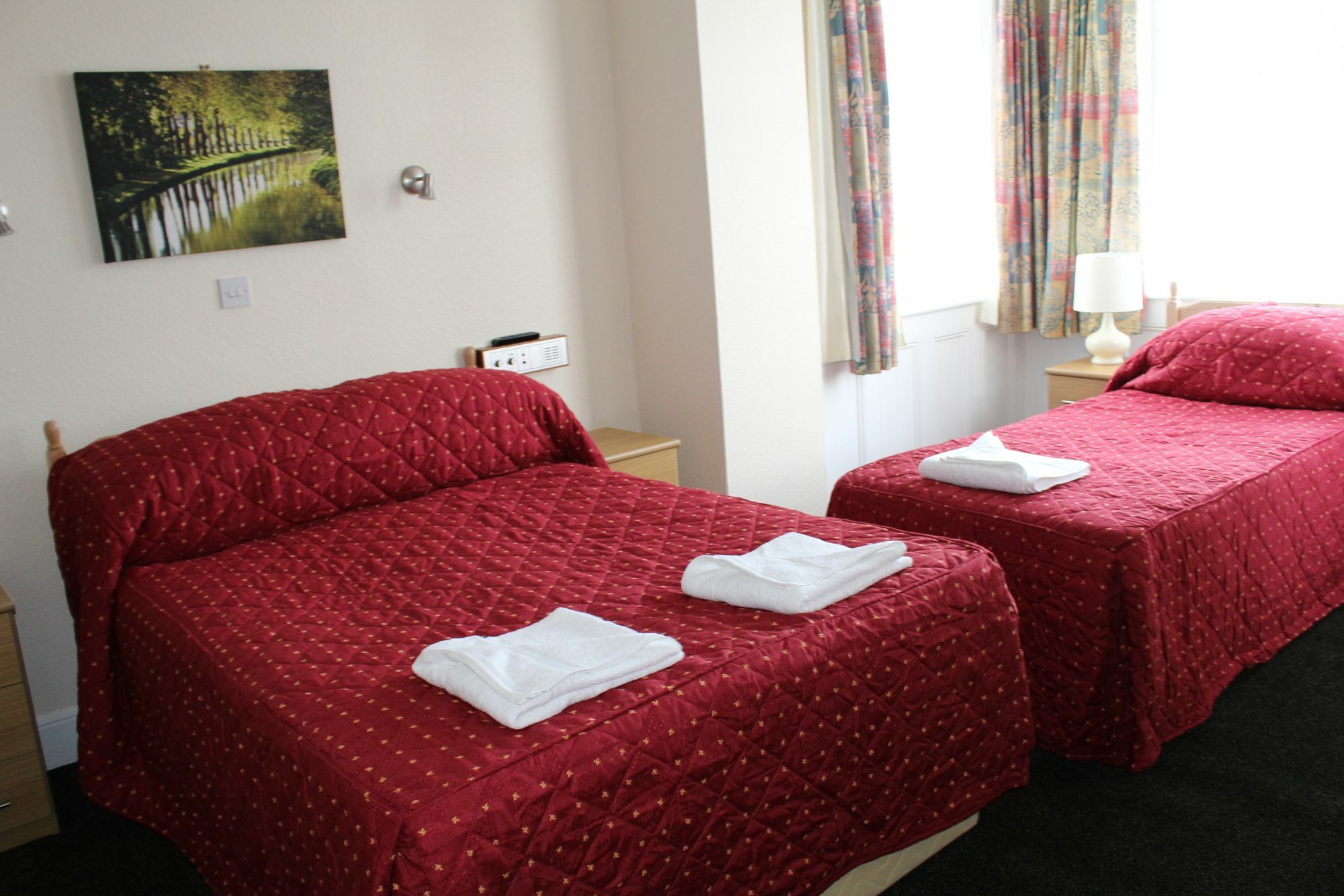 Lindum 4* Torquay