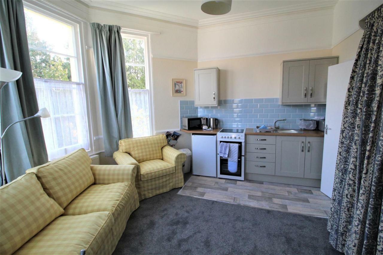 Apartment Chelston Dene