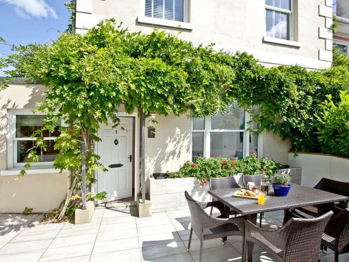 1 Ardmore Torquay