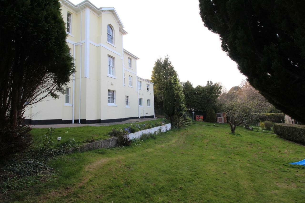 Chelston Dene