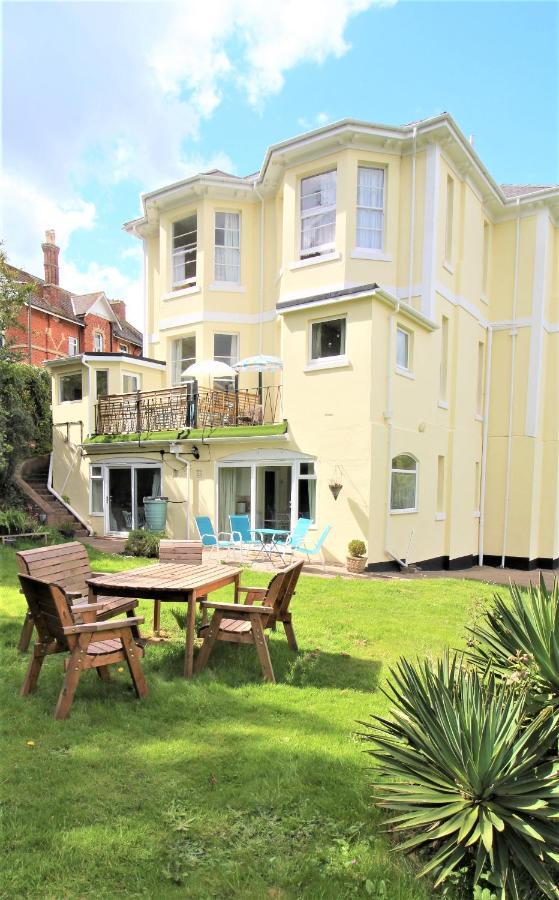 Chelston Dene * Torquay