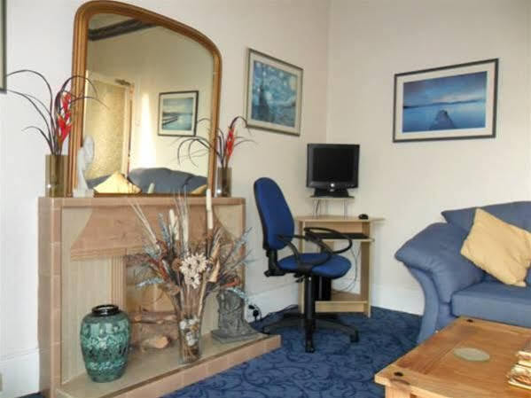 Exton House 4* Torquay